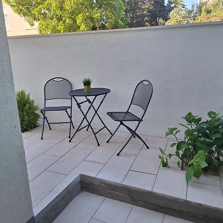 Apartman Anchi 자다르 외부 사진