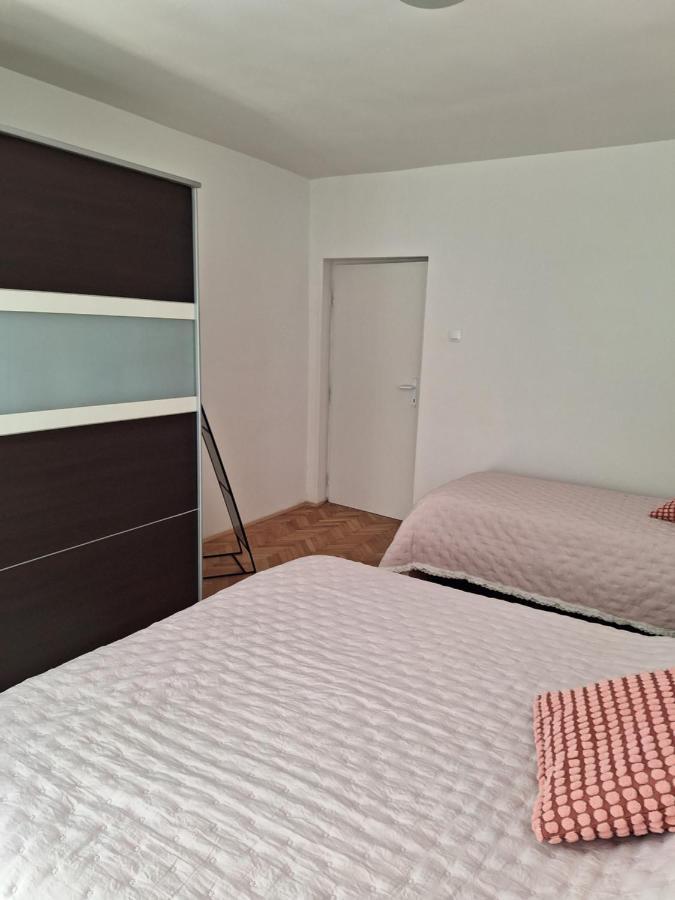 Apartman Anchi 자다르 외부 사진